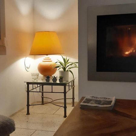 1 Chambre Double "Le Devenir" Saint-Julien-les-Villas Dış mekan fotoğraf